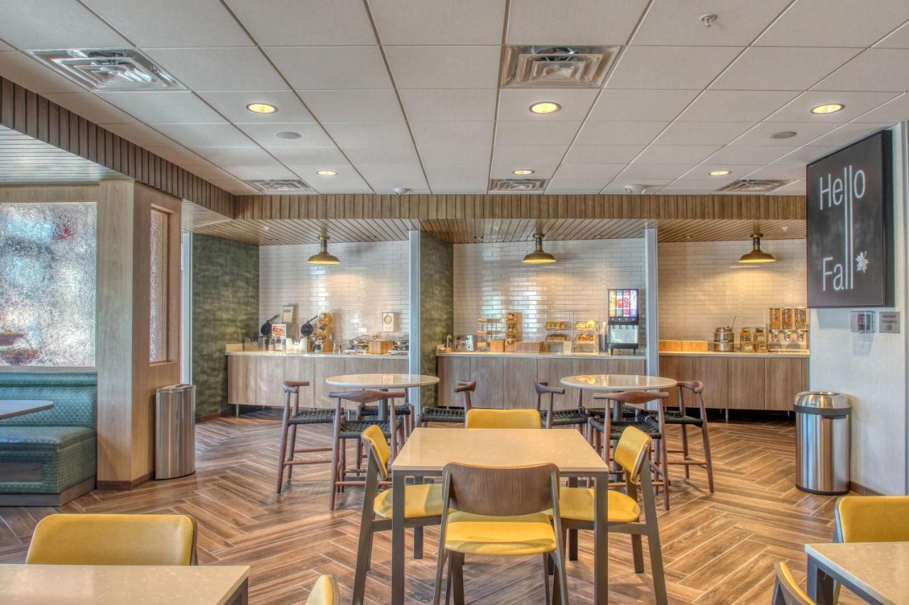 Fairfield Inn & Suites By Marriott アップルトン エクステリア 写真