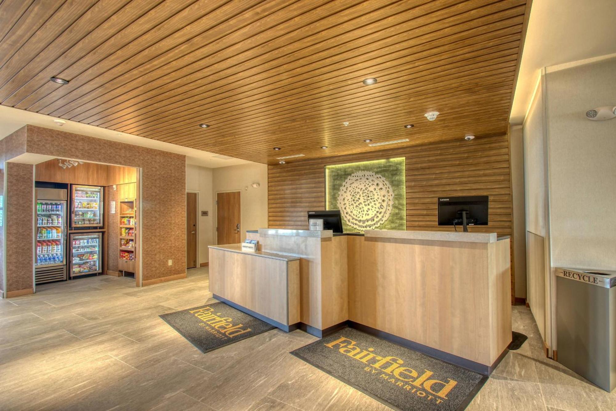Fairfield Inn & Suites By Marriott アップルトン エクステリア 写真